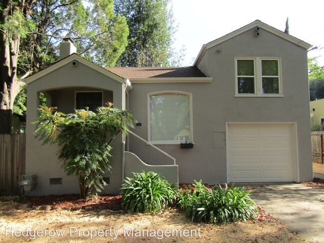 Building Photo - 2 br, 1 bath House - 1735 Spruce Street