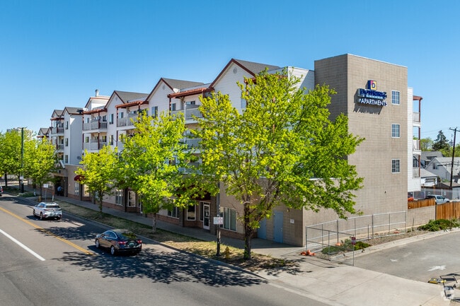 Building Photo - Downing Square Apartments