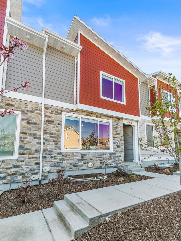 14962 S Soft Whisper Wy, Herriman, UT 84065 House for Rent in Herriman, UT