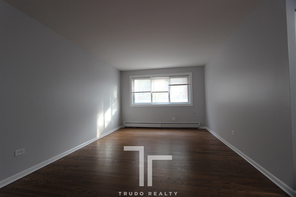 Foto principal - 1040 W Hollywood Ave