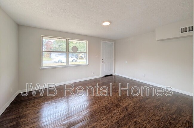 Foto del edificio - 8104 Galveston Ave