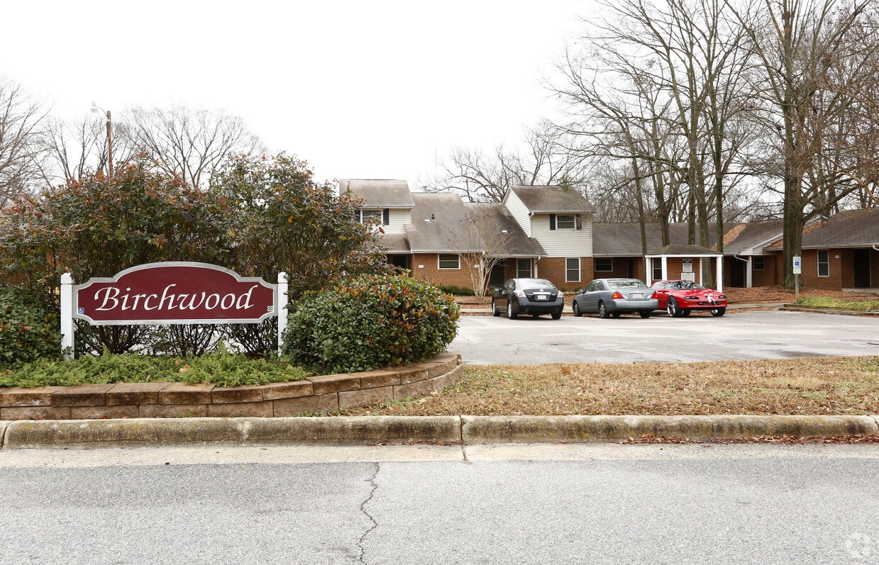 Building Photo - Birchwood Apartments