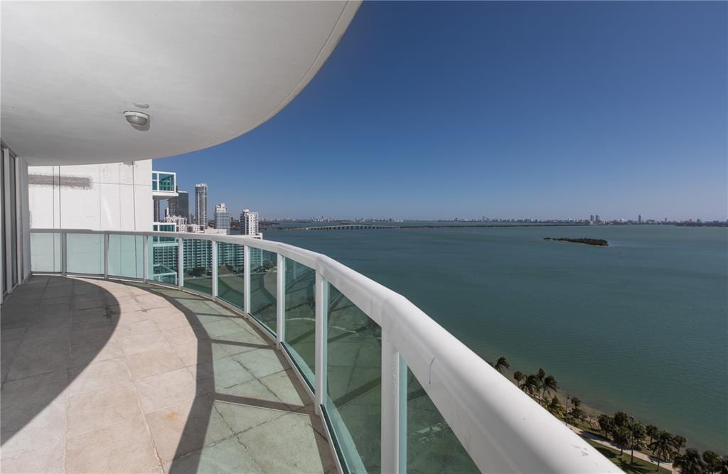 Foto principal - 1800 N Bayshore Dr
