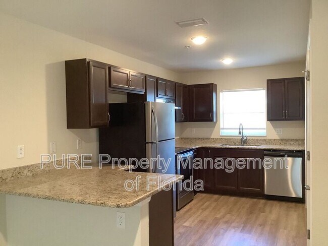 Foto del edificio - 173 Juniper Loop