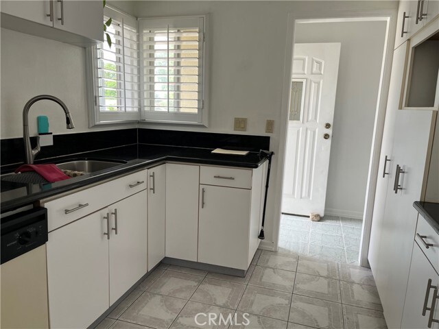 Foto del edificio - 235 Green Oaks Dr