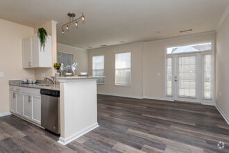 1BR, 1BA - 806 SF - Broadlands Apartments