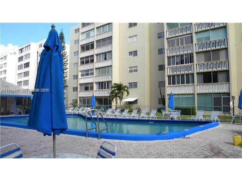 Foto del edificio - 301 NE 14th Ave