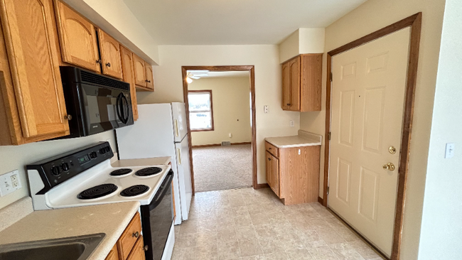 Foto del edificio - 1052 Community Rd