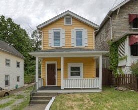 Building Photo - 119 Semmens St