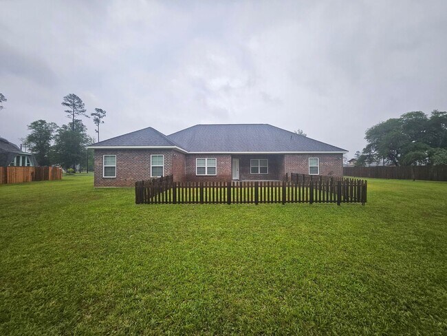 Building Photo - 155 Bob Nichols Dr