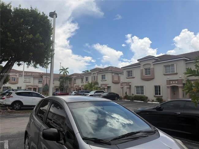 Foto del edificio - 8340 NW 10th St