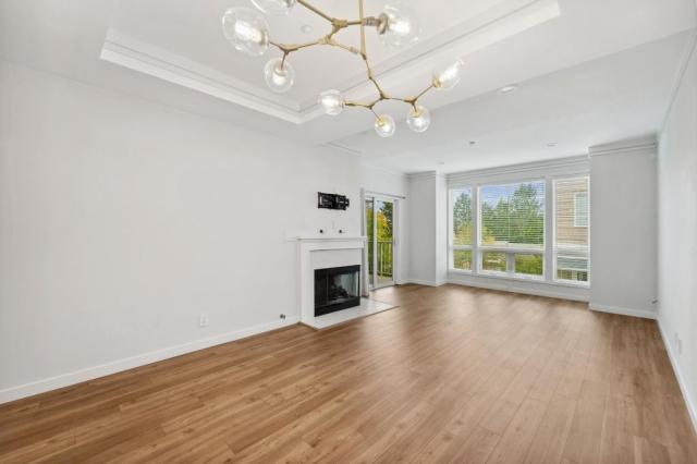 Building Photo - 2 bedroom in Kirkland WA 98033