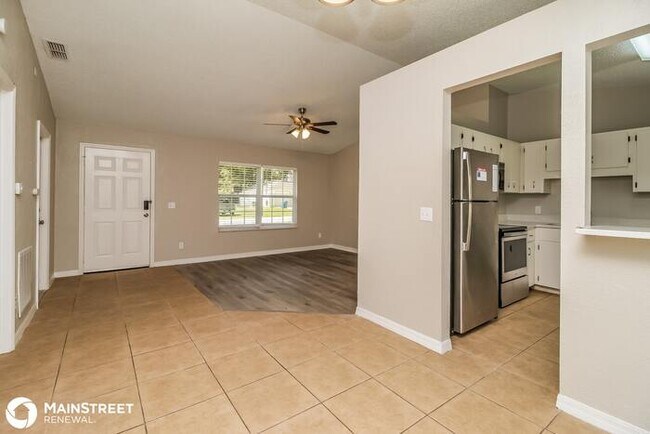 Foto del edificio - 1627 17TH, ORANGE CITY, FL 32763