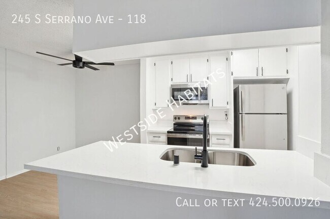 Building Photo - 245 Serrano Ave
