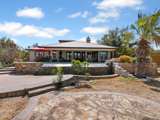 Building Photo - 4900 Canyon Ranch Trl