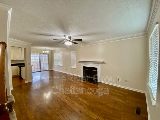 Foto del edificio - 9205 Cobblestone Hill Dr