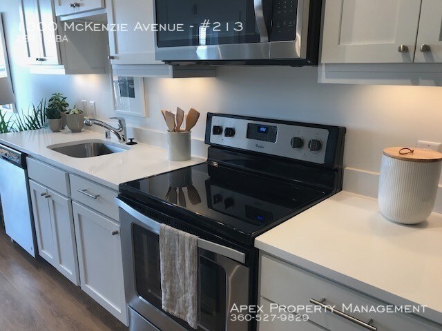 Foto del edificio - 1300 McKenzie Ave