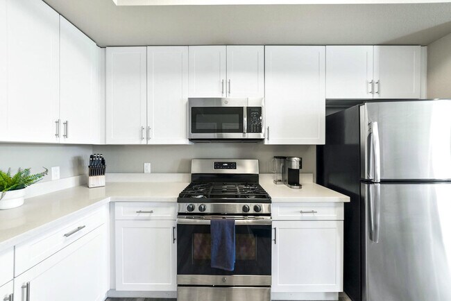 Foto del edificio - 375 Harbour Cove Dr
