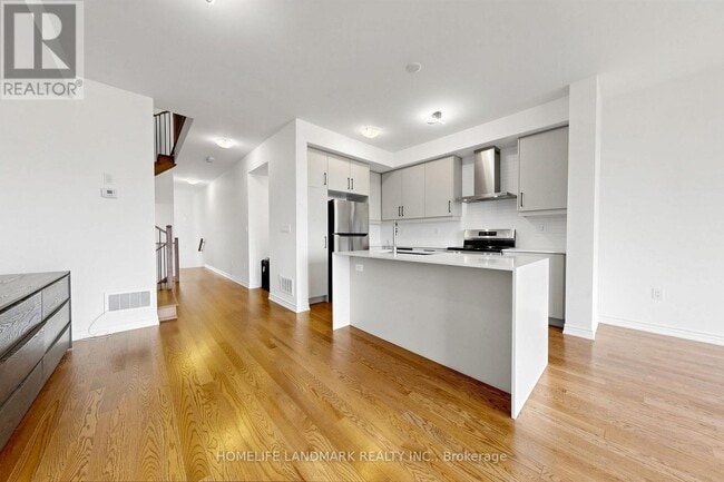 Building Photo - 1138 Tanbark Ave