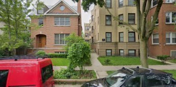 Foto principal - 2131 W Giddings St