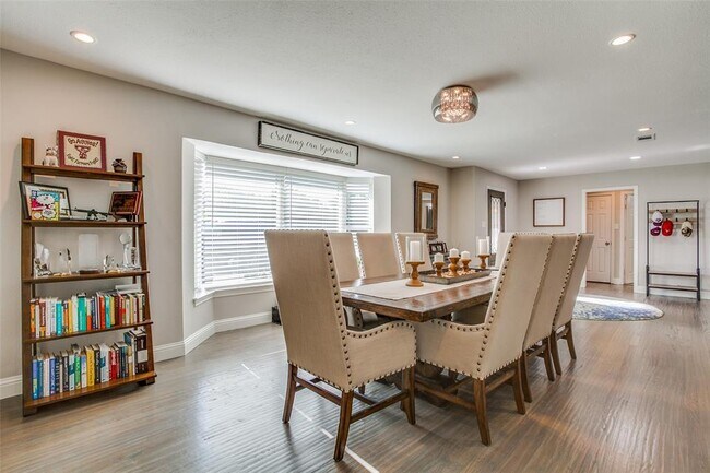 Foto del edificio - 10637 Marsh Ln