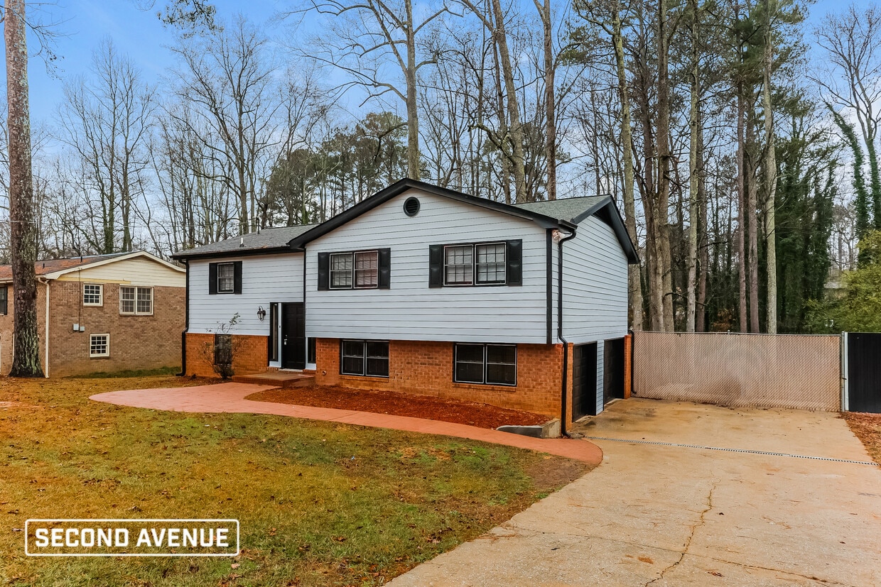 6633 Seminole Dr, Douglasville, GA 30135 House for Rent in Douglasville, GA