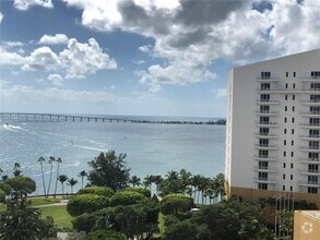 Building Photo - 770 Claughton Island Dr