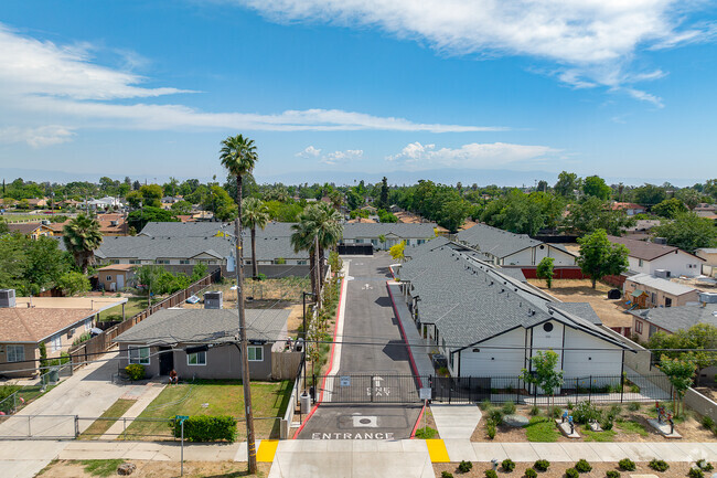 Foto del edificio - 6th Street Apartments