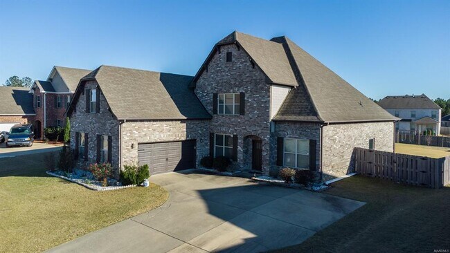 Foto del edificio - 9212 Concord Park Dr