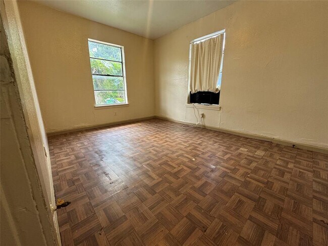 Foto del edificio - 3202 Hinton Blvd