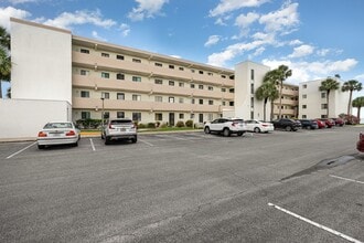 Building Photo - 2469 Washington#104C