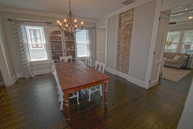 Foto del edificio - 759 Rutledge Ave