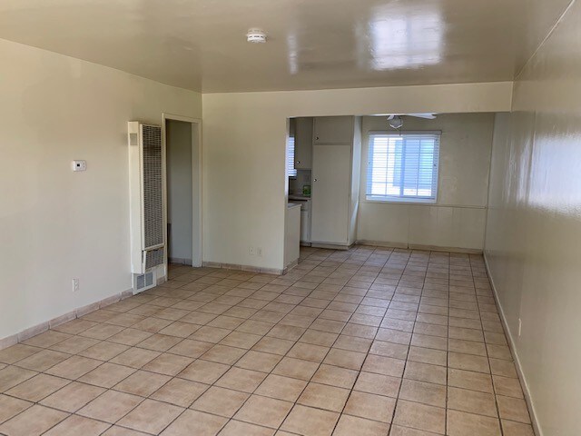 Foto del edificio - 5110 Revere St