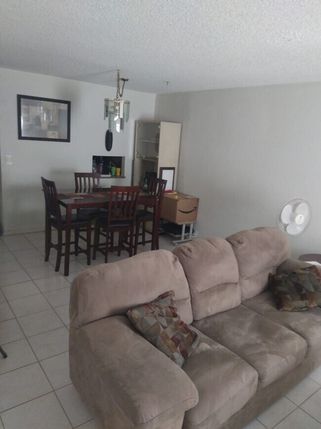 Dining Room/Living Room - 19305 NE 2nd Ave