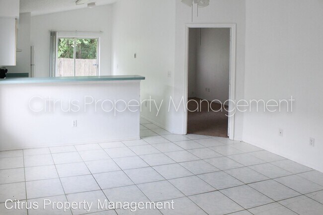 Building Photo - 4 br, 2 bath House - 899 Vista Palma Way