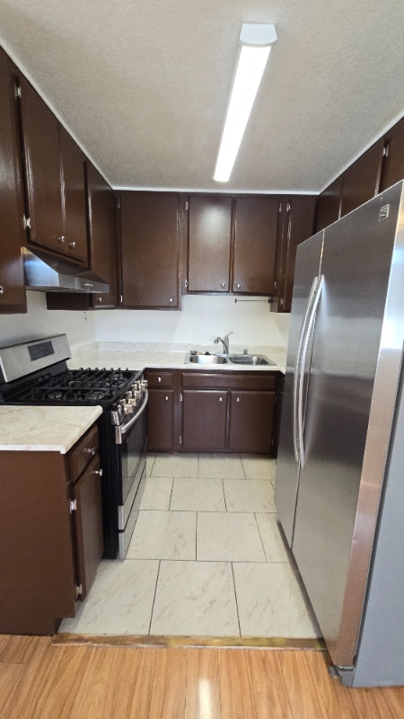 Building Photo - 712 Porter St