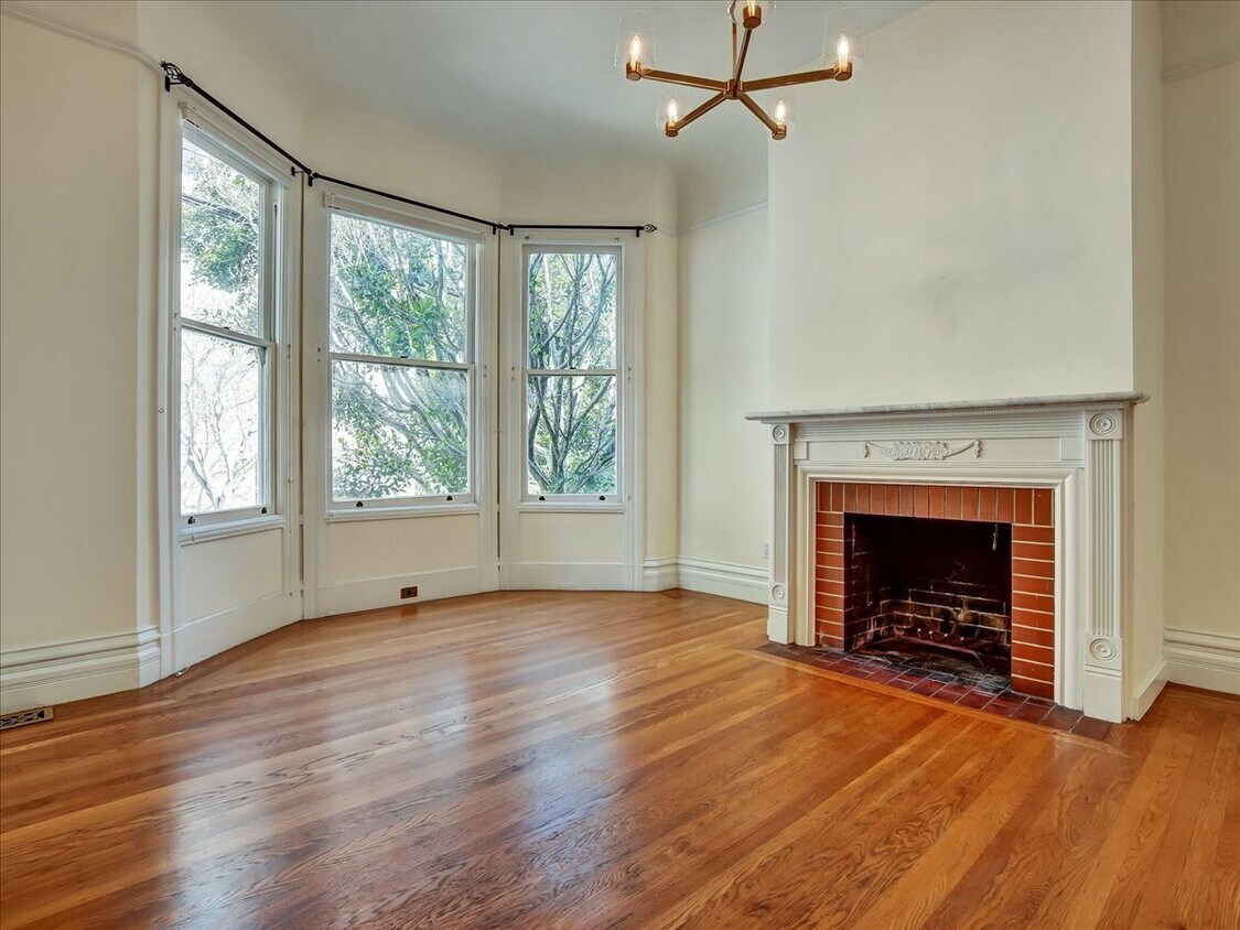 975 Lombard St, San Francisco, CA 94133 Condo for Rent in San