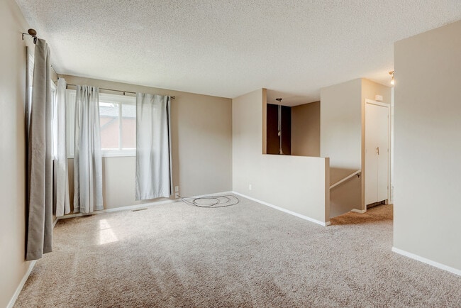 Building Photo - 2116-2123 23 Ave SW