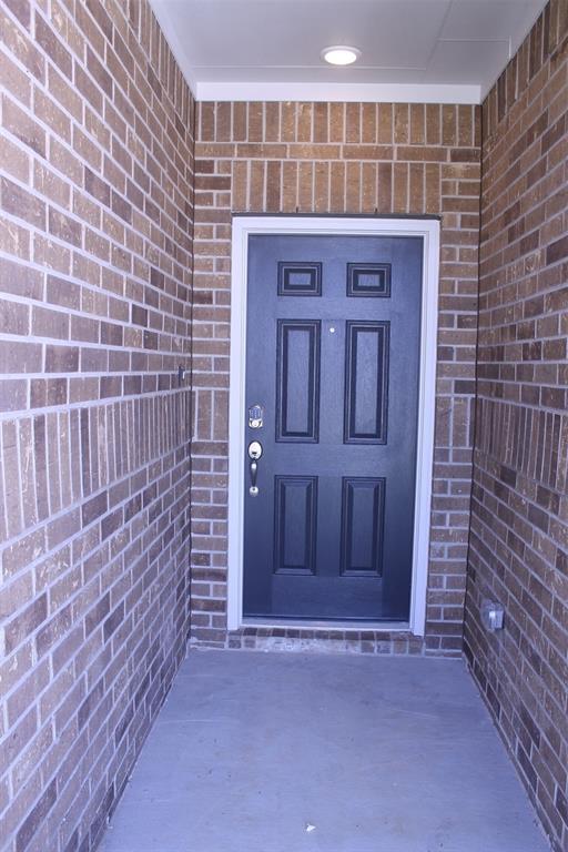 Foto del edificio - 9633 Caney Trails Rd