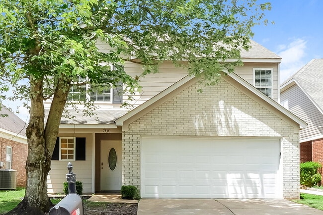 Building Photo - 7335 Red Maple Dr