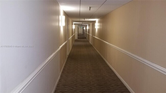 Foto del edificio - 290 174th St St