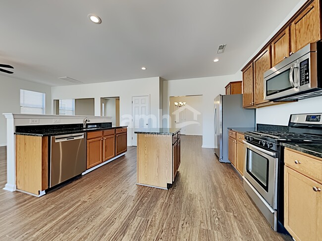 Building Photo - 341 Peters Creek Dr