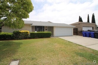 Building Photo - 6779 Rosefield Dr