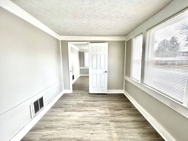 Foto del edificio - Spacious & Stylish 3-Bedroom Home in Fairb...