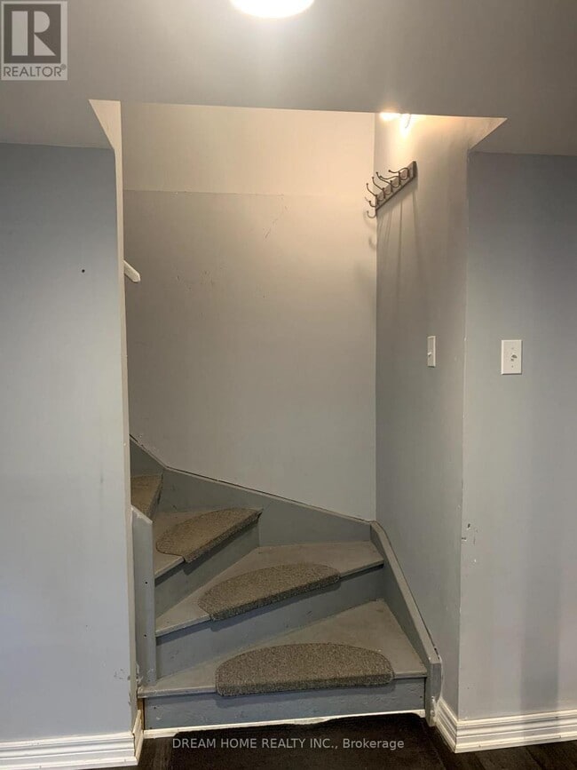 Building Photo - 17 River Forest St