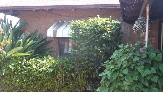 Foto del edificio - Beautifully Renovated 3-Bedroom Residence in San Bernardino