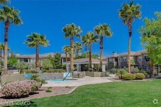 Building Photo - 10809 Garden Mist Dr