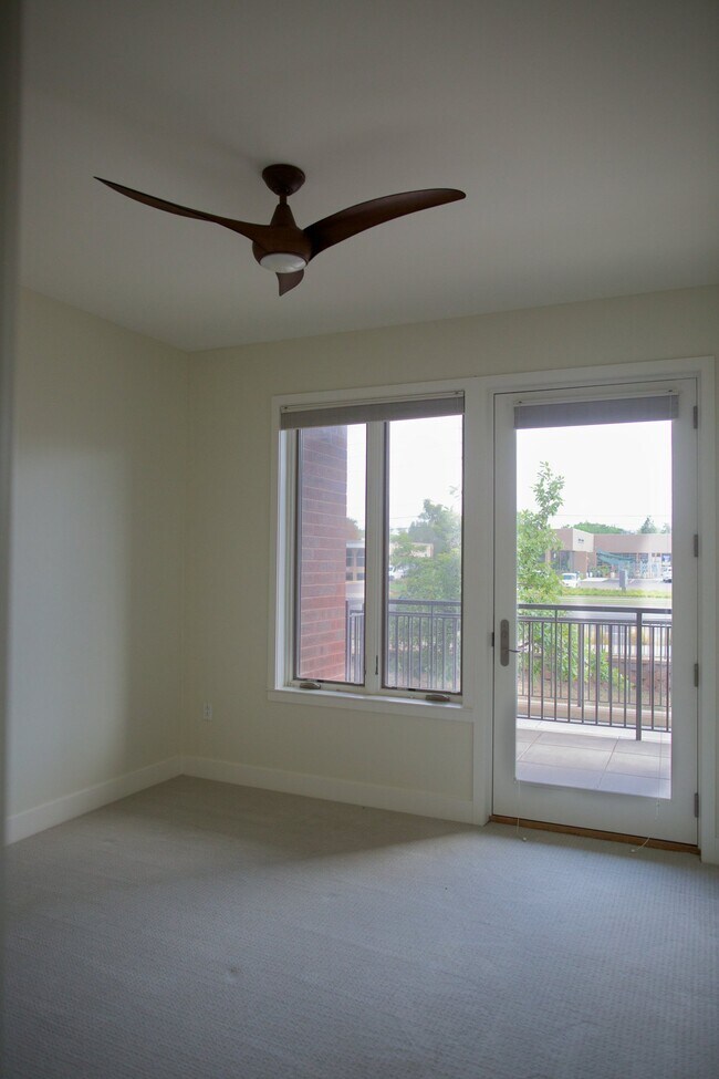 Building Photo - 3601 Arapahoe Ave
