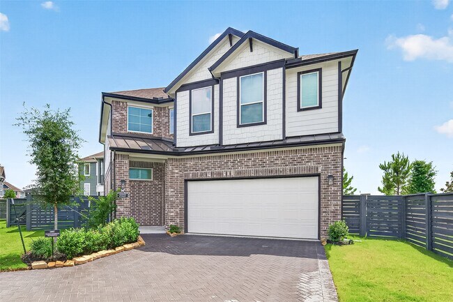 Building Photo - 21227 Teal Lovegrass Ln
