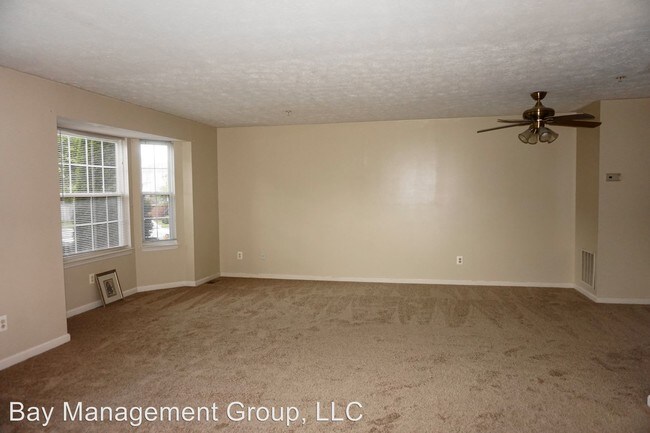 Foto del edificio - 4 br, 3 bath House - 521 Green Valley Court